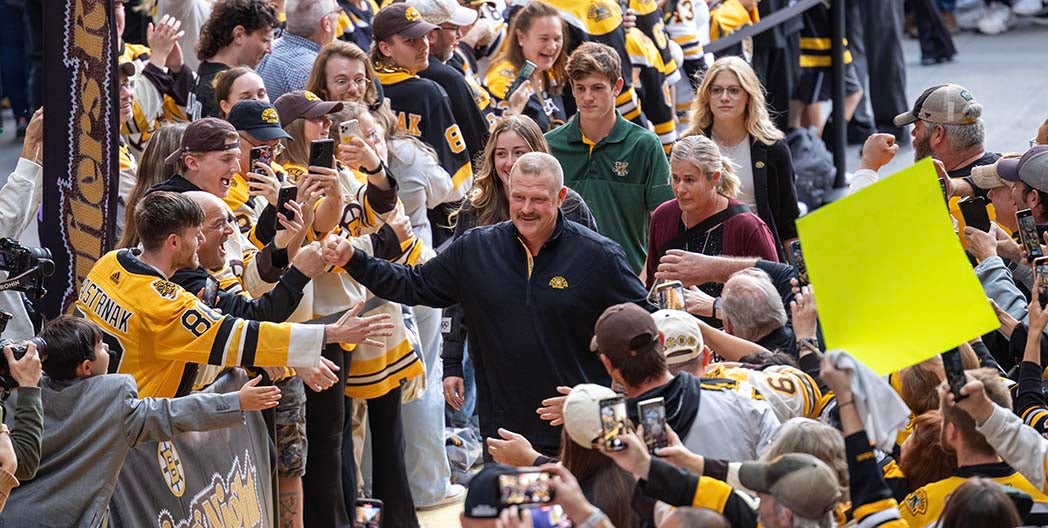 Tim Thomas reception